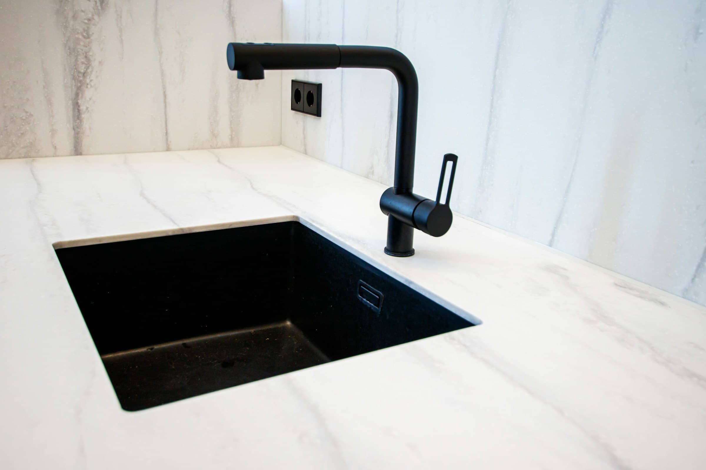 Kitchen Mixers — premium fixtures from Litani Bathrooms